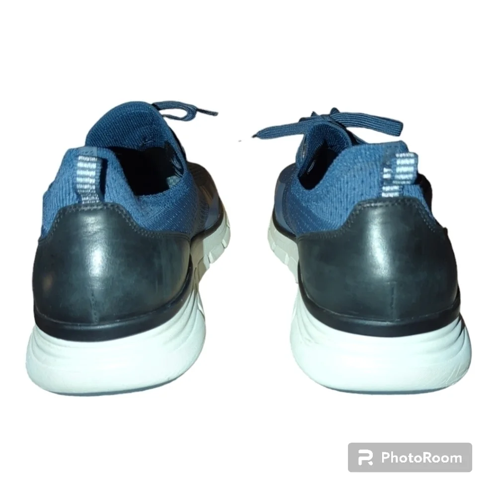 Johnston and Murphy Amherst Lug Knit Sport sneakers size 13 blue
